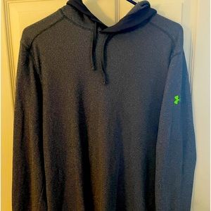 UNDER ARMOUR light weight hoodie. Medium